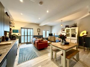 Kitchen Dining Living Room- click for photo gallery